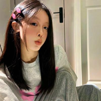艳谍飘香